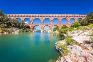 pont du Gard en Occitanie près du camping